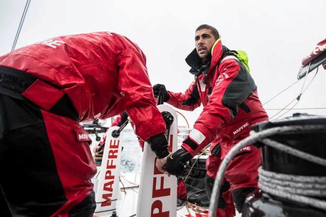 Onboard MAPFRE - Willy Altadill pushing hard on the grinder taking out a reef from the main - Leg five to Itajai -  Volvo Ocean Race 2015 © Francisco Vignale/Mapfre/Volvo Ocean Race